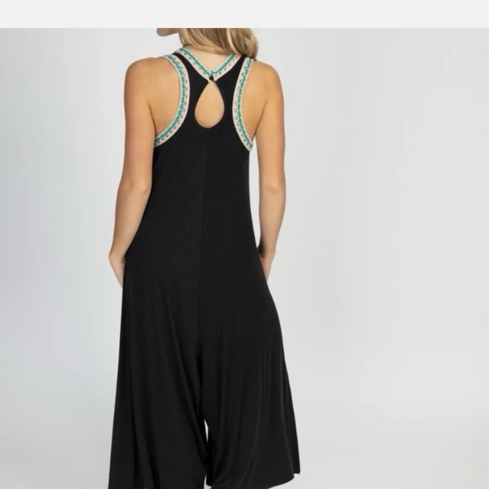 NATURAL LIFE Black Sleeveless Jumpsuit with Green Trim - Picture 2 of 11
